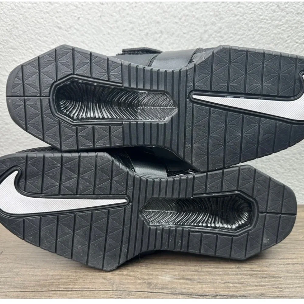 NIKE ROMALEOS 4 - MEN'S - Picture 13 of 14